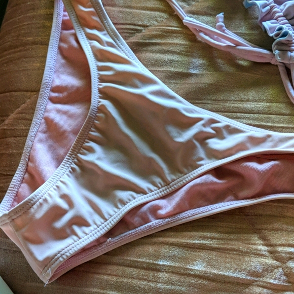 Pale pink baby blue reversible bikini - Picture 3 of 4